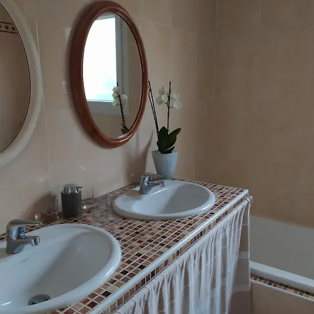 Maryne Alojamento de Acomodação e Pequeno-almoço Andernos-les-Bains