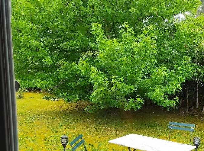 Maryne Bed & Breakfast 3*